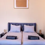 Heroes\' Square Residence